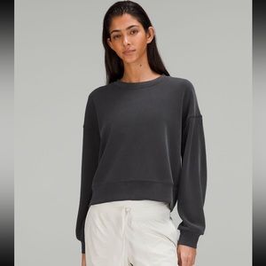 lululemon Softstreme Perfectly Oversized Cropped Crew in Black